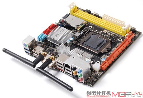 索泰迷酷H67U3 WiFi主板