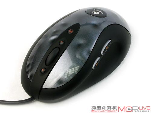 罗技MX518的弹坑表面是炫酷外壳的代表，当年吸引了众多玩家的关注。